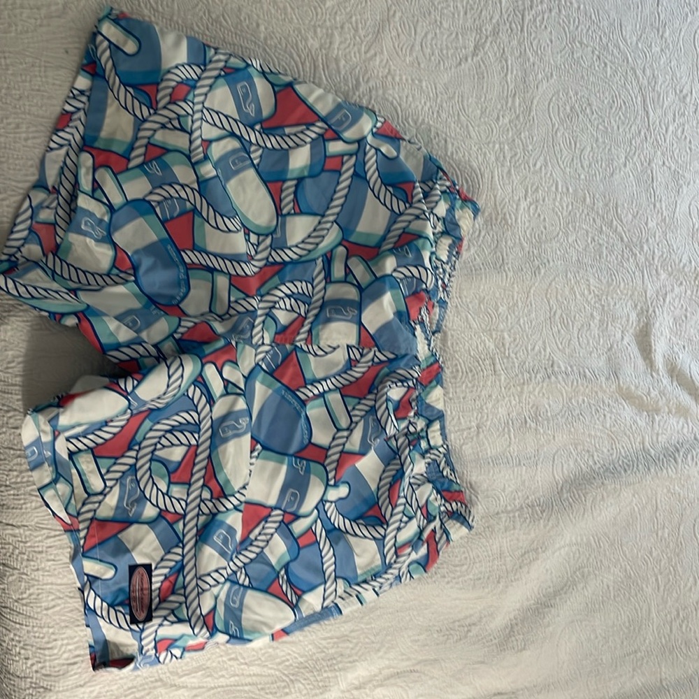 Vineyard vines swimsuit! Large